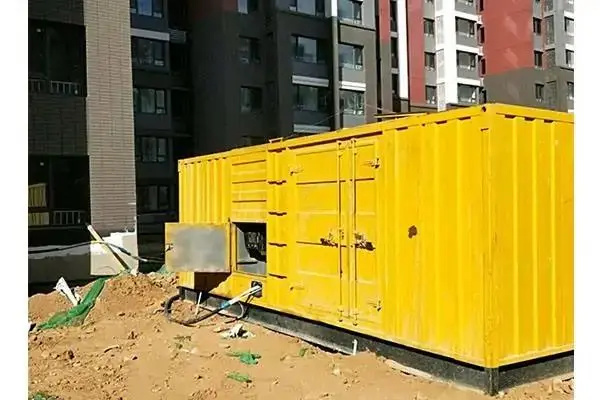 荥阳发电机租赁中燃油压力过低会对发动机的哪些部件造成损坏？