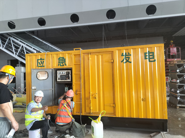 荥阳怎样判断空气滤清器是否需要更换？